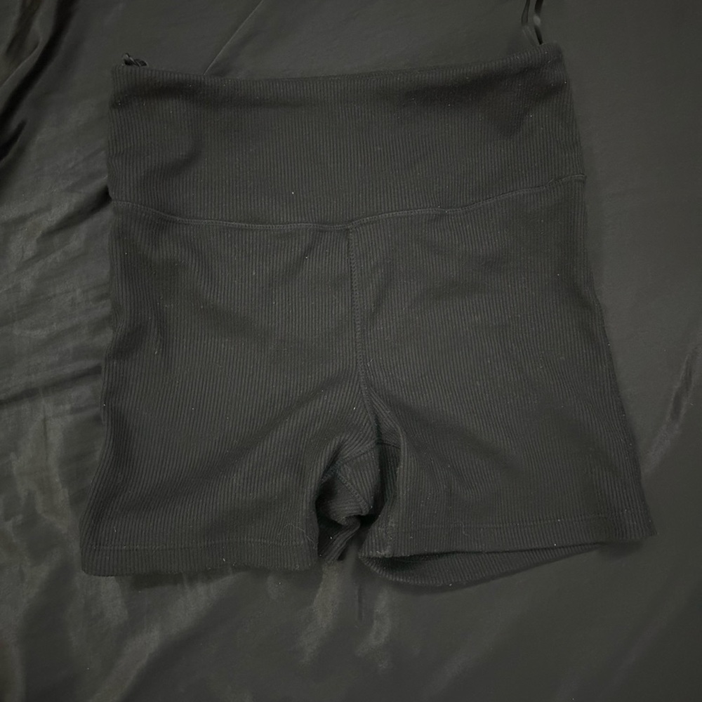 Ribbed biker shorts